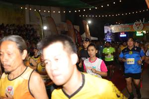 BIB: 0008, 0809
                            <button type="button" onclick="openModal(9884423)" class="btn btn-primary btn-sm float-right btn-popup" data-toggle="modal" data-target=".modal-high-quality">
                        <i class="fas fa-shopping-cart"></i> Add to Cart
                    </button>
                                            <button type="button" onclick="isThisMe(9884423, true)" class="btn btn-success btn-sm float-right btn-popup btn-isme hidden" data-toggle="tooltip" data-placement="bottom" title="นี่คือรูปของคุณใช่ไหม คลิกที่นี่เพื่อเอาเข้าอัลบั้ม">
                        <i class="fas fa-plus"></i> Add to album
                    </button>
                    <button type="button" onclick="isThisMe(9884423, false)" class="btn btn-warning btn-sm float-right btn-popup btn-isnotme hidden">
                        <i class="fas fa-ban"></i> Remove from album
                    </button>